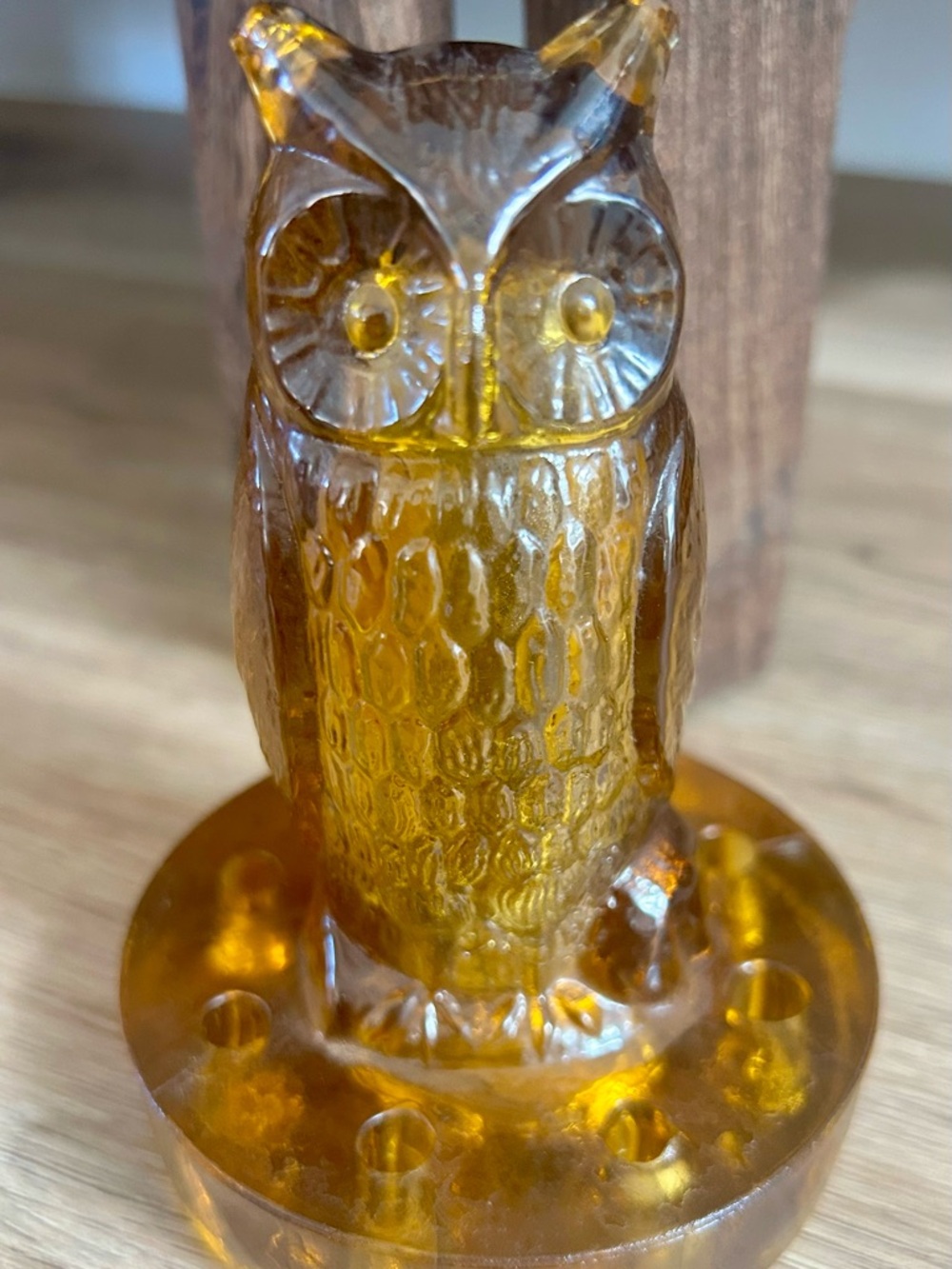 Amber Pressed Glass Vintage Owl Flower Frog Or Float Centerpiece 8 Holes Vtg MCM